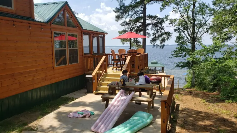 Spending time with friends at Toledo Bend Spending time with friends at Toledo Bend