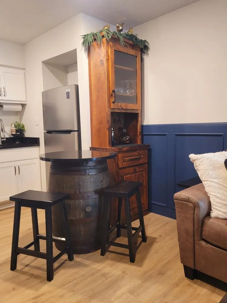 Kitchen table